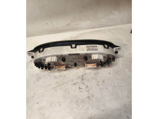 Панель приборов 7700410432 Renault Clio II