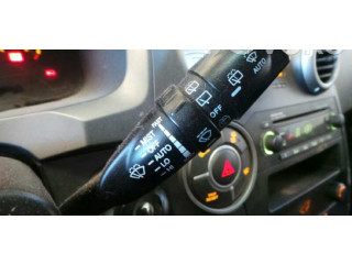 Ручка стеклоочистителей