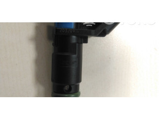 Vstřikovač 8286C03990, 55562599 Opel Astra J A16XER