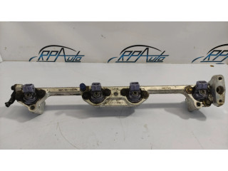 Топливная рампа 95WF9D280BA   Ford Galaxy 2.0 