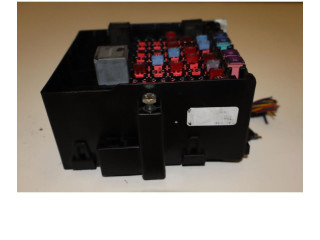 Блок предохранителей    Ford B-MAX    