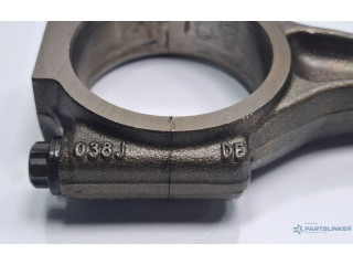 Шатун  038198401D, 038198401D    Volkswagen PASSAT B6  