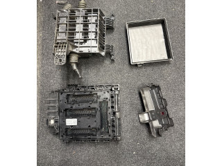 Pojistková skříňka 84044723, 7154093730 Chevrolet Camaro 2017