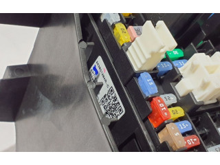 Sicherungskasten 243801284R Dacia Duster