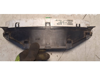 Панель приборов 8602474, 9459821   Volvo V70       