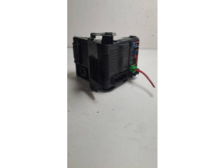 Блок предохранителей 30728539, 12243769 Volvo XC90