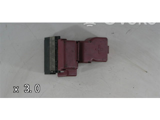 Pojistková skříňka Suzuki Swift 2012