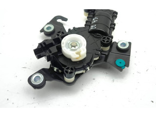 Двигатель центрально замка Jeep Avenger 2022 - года 9827644180