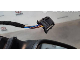 Зеркало электрическое Skoda Fabia Mk3 (NJ) 2015 - 2021 года