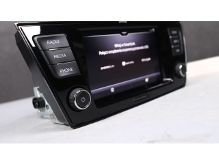 Радио/ проигрыватель CD/DVD / навигация 6V0035869J Skoda Fabia Mk3 (NJ)