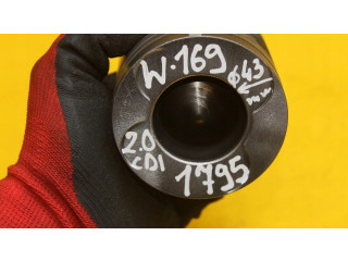 Píst    Mercedes-Benz A W169     