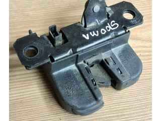 Zámek zadních dveří Volkswagen Caddy 2010