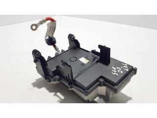 Блок предохранителей 31652295   Volvo S60    