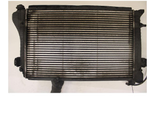 Интеркулер 1K0145803F, 1K0145803G Volkswagen Golf Plus