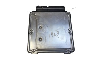 Řídící jednotka 0281012272, 03G906016 Volkswagen Caddy 2007