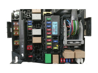 Pojistková skříňka Řídící jednotka BSM 919513X140 Hyundai i30 2014