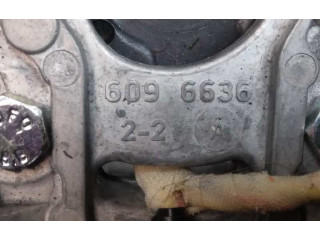 Руль Citroen C4 II 2011 - 2016 года 6096636, DESGASTECROMADO