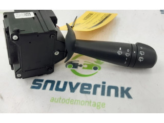 Переключатель дворников 8201168008, 681726046R Dacia Sandero