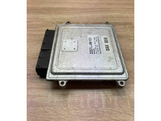 Блок управления двигателем Блок управления 3911125100, 5WY5242B   Volvo V70