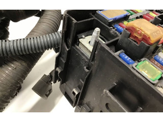 Pojistková skříňka Toyota Land Cruiser (J150) 2015