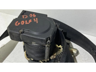 Передний ремень безопасности