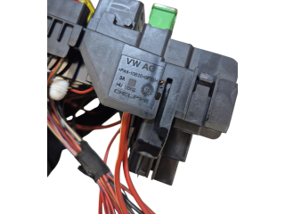 Блок предохранителей 5Q0937125B Skoda Superb B8 (3V)