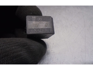 Блок предохранителей 0025421119   Mercedes-Benz A W168    