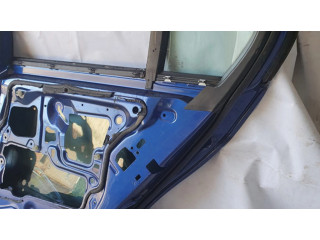 Задняя дверь