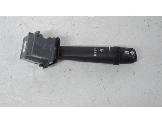 Ручка стеклоочистителей    Volvo V70