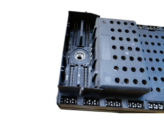 Блок предохранителей 08696098, 03W334 Volvo XC90