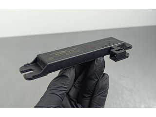 Блок управления 289102M420   KIA Niro