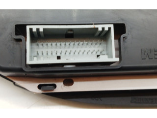 Панель приборов 8200071116 Renault Clio II