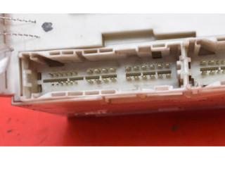 Блок предохранителей 82730-53021, 82730-53021 Lexus IS 220D-250-350