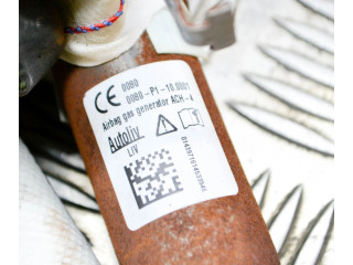 Volant Mercedes-Benz A W176 2016 0080P1100001, 0589P1000338