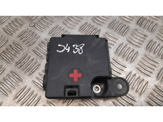 Узел подключения плюсовых проводов