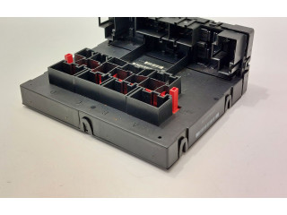 Блок предохранителей 8P0907279N   Audi A3 S3 8P    