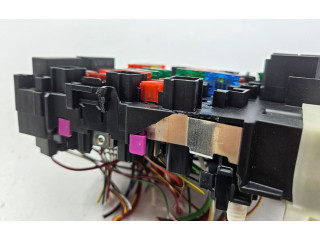 Pojistková skříňka Volkswagen Tiguan 2020