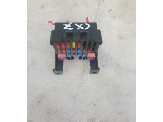 Pojistková skříňka Mazda CX-7 2006