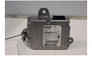 Блок подушек безопасности 8200963406 Renault Clio III