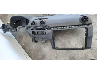 Блок подушек безопасности 81A880201P, 5Q0959655BJ Audi Q2 -