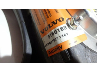 Подушка безопасности водителя 9160163   Volvo S70  V70  V70 XC