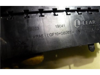 Блок предохранителей 1802319041   Ford Transit -  Tourneo Connect    