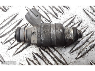 Форсунка 06a906031bt Audi A3 S3 8P BSE