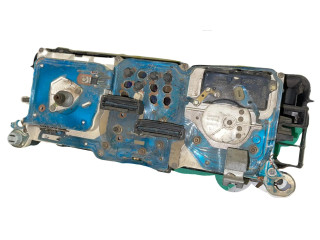 Панель приборов 8117275 Audi Coupe