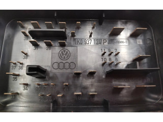 Блок предохранителей 1K0937124P, 14189861   Skoda Octavia Mk2 (1Z)    