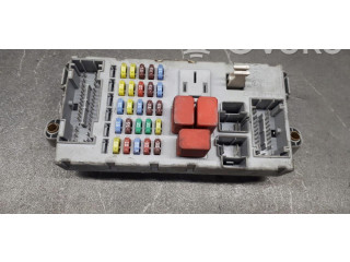 Блок предохранителей 51732919 Fiat Idea