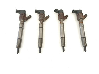 Vstřikovač 338002A110, 0445110223   KIA Cerato    D4FA 