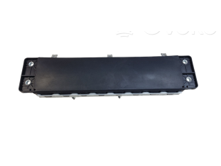 Подушка безопасности для колен P031351334, 1T180540211057   Volvo XC90