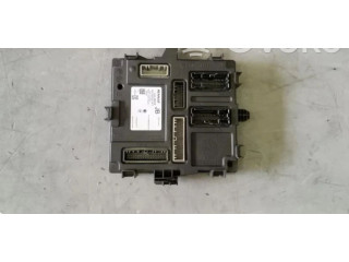 Блок комфорта 284B19561R Renault Clio II