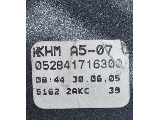 Блок предохранителей 25050501259 Skoda Octavia Mk3 (5E)